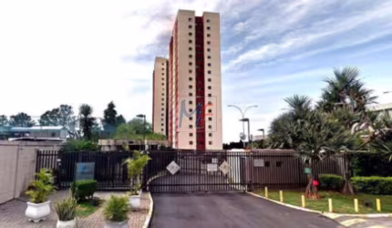 REF 16.170 - Lindo apto na Vila Arapuã , 61 m² a.u. , 3 quartos, sala dois ambientes, sacada, cozinha, banheiro, área de serviço, 1 vaga e Lazer.