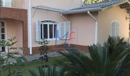 REF: 16.237 Linda casa no Rio Grande - SBC, 1.000 m²  a.u., 4 quartos (2 suítes), sala, cozinha, escritório, banheiro, piscina, lareira, jardim, 2 vgs.