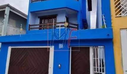Linda casa no Jardim Paulista , 140 m² a.u.,  três andares,  4 quartos (2 suítes), sala, cozinha, banheiros, quintal, sacada, 5 vagas. REF 16.261