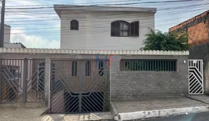 REF: 16.491 - Lindo sobrado  Vila Renato de 299 m²a.u., 3 pavimentos, 3 quartos (1 suíte) sala, cozinha,  quintal, edícula ( 4 comodos), 4 vagas.