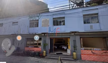 Galpão Comercial  em Higienópolis, com 80 m²a.c. ,  152 m² de terreno, frente com 18,50  m. Funcionava um restaurante no local. ZEU  !