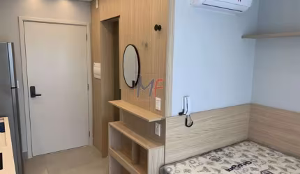REF 16.659 - Excelente Apartamento Studio  Jardim das Acácias, 23m² a.u., 1 dormitório (1 suíte), sala, cozinha e varanda, moveis planejados.