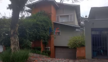 REF 16.773- Lindo sobrado localizado no bairro Granja Julieta, com 696m² de área útil, 4 suítes, 8 banheiros, 10 vagas e espaço gourmet.