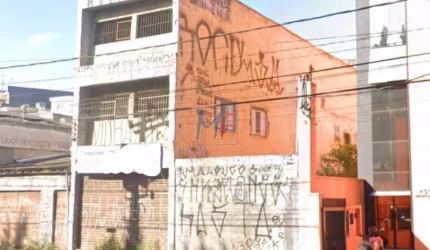 Excelente terreno para Locação no bairro Tatuapé, com 750 m² ,sendo 454 m²  área construída, testada 15m, zoneamento ZC .  REF: 16.011 -