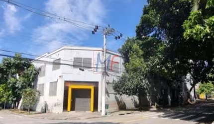 Excelente galpão Vila Gomes Cardim, 6.100 m² a.c.,  ZM , com estrutura p/ call center: recepção, refeitórios, salas com divisórias (REF 17.252)