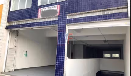 Excelente imóvel para locação na Sapopemba,  somente parte superior  totalizando 272 M² , todo reformado, com banheiros. REF 11.543
