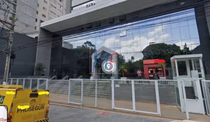 REF 12.885 Excelente Prédio Comercial localizado no bairro Bom Retiro, 44 vagas, 355 m²de área privativa, 475m² de área total.