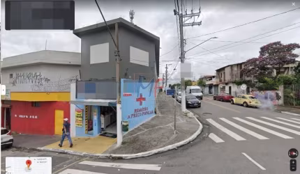 REF 17.008 - Ótimo salão comercial na Vila Cisper (Zona Leste SP), 106 m² a.u, 250m² de terreno, frente de 10 metros, Zoneamento ZEIS-1.