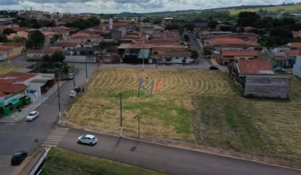 Excelente terreno em Tambaú, 1.003 m² de área, testada de 52 m ,  em frente ao Supermercado Pierin. Ideal para  Investidor   (REF 17.078)