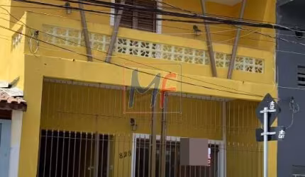 Sobrado no bairro Tatuapé, com 240 m²  a.u, 179 m²  terreno. Zoneamento ZC. Com 3 dorms, 3 salas, 3 banheiros e uma edícula. - REF 17.245