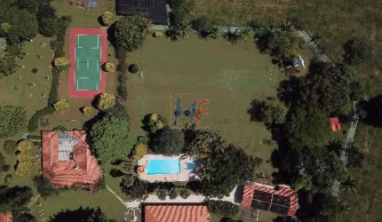 Excelente Sítio  com 145.200 m2 , no Jardim Paulista, porteira fechada , 2.000 a.u.,casa principal, de hospedes , caseiro , 14 vagas .(REF: 17.446)