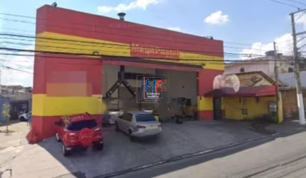 Prédio comercial esquina,  283 m² terreno ,  Salão , mezanino , pé-direito duplo. ZC. Alugado por R$ 8 mil Set/24.  REF 7739