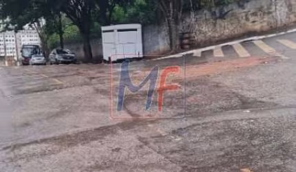 Excelente terreno na Vila Andrade, com 1088 m² de área. Prox. Rua Castanho Mirim. Zoneamento ZEIS 2. Não aceita permuta.  (REF 18.613)
