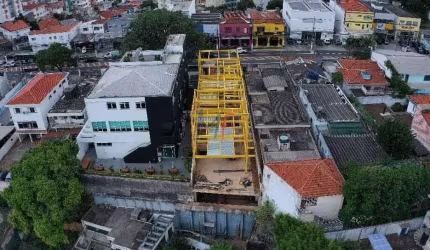 Excelente Galpão no bairro Vila Romana, 1.100 m²  area construida, 471 m²  área de terreno. Testada 10 m. Zon.  ZECOR - 3 . REF 18.797