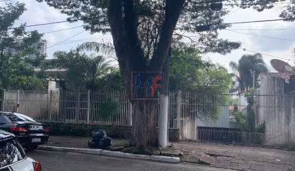 Excelente Prédio bairro Indianópolis, 590 m² área construída, 529  m² area de terreno. ZER 1. Testada 14 m . Estuda propostas .  REF 18.798