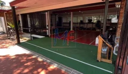Excelente casa comercial Jd. Guedala, 402 m² a.u., 684 m² a.t., 5 banheiros, vários ambientes, salão, 8 vagas (REF 18.888)