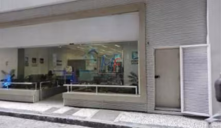 Excelente Prédio Comercial no Centro do Rio de Janeiro, com 9 pavimentos, 2.500  m² a.c. , terreno 250 m2 , fachada ampla. Não aceita permutas.  REF: 19.272
