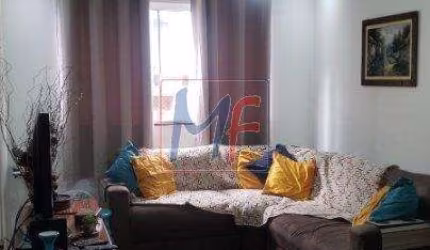 Excelente Sobrado localizado no bairro Jardim Progresso, com 114 m  a.c., 66 m²terreno , 3 dorms., (1 suíte), sacada, 2 vagas. REF: 19.492