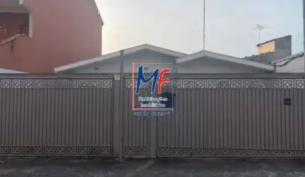 Excelente casa térrea no Centro S. Bernardo do Campo, com 256m² a.u., 3 suítes, sala, quintal, edícula, 3 vagas (REF 19.608)