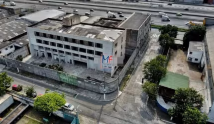 Excelente prédio comercial no Jardim Andaraí, com 2.095 m² terreno , 3.149 m² a.c., Zoneamento ZEMP. Analisa permuta. Prox. Rod. Pres. Dutra (REF 19.570)
