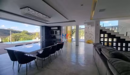 Excelente Casa em Condomínio Fechado em Jundiai , com 968 m² a.c., mobiliada ,5 dorms, (5 suítes), planejados, piscina, 6 vagas. REF: 19.495