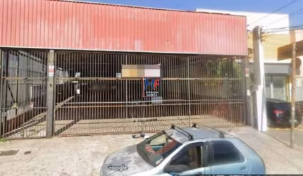 Excelente terreno em Itaquera, com 517 m² e 400 m2 a.u., composto por uma casa e loja com escritório.  Testada de 13 m. ZC. Prox. Shopping Metrô Itaquera (REF 19.854)