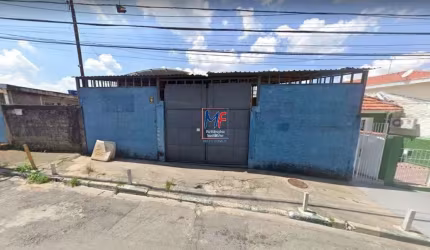 Excelente galpão no Jaraguá, com 320 m² a.c., 575 m² terreno , testada de 12m, Zoneamento ZEIS-1. Analisa permuta. Prox. Rua Felicíssimo de Sousa (REF 19.596)