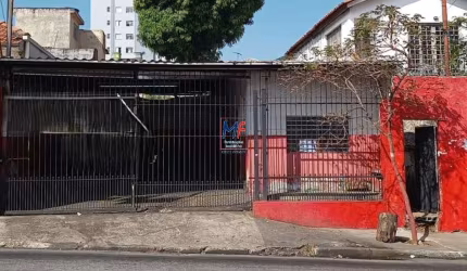 Excelente terreno Jd. Previdência, com 508 m² , testada 10 m, 179 m2 a.c.,  ZM, com casa, galpão e oficina. Aceita permuta. Prox. Av. Pres. Tancredo Neves (REF 19.841)
