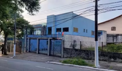 Excelente Prédio Comercial no Bosque da Saúde, com 300 m²  área total,  terreno 224 m2, 3 pavimentos, 5 salas, 4 banheiros, 5 vagas de garagem. ZCOR2 - REF: 20.152