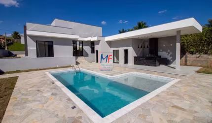Casa alto padrão em Condomínio Fechado, recém construída , 180 m² a.u., terreno com 1.002 m2, 4  quartos (1 suíte),  3 vagas e Lazer. REF 16.207