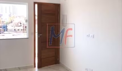 Excelente casa em condomínio no Parque Vitória, com 50 m², 2 quartos, sala, cozinha, área de serviço, banheiro, 1 vaga na garagem. REF: 14.964