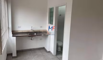 Excelente prédio comercial no Centro de Osasco SP, 221m² a.u.,  testada de 9,5 m, com dois pavimentos, cinco salas, cozinha, banheiros, 2 vagas (REF 20.225)