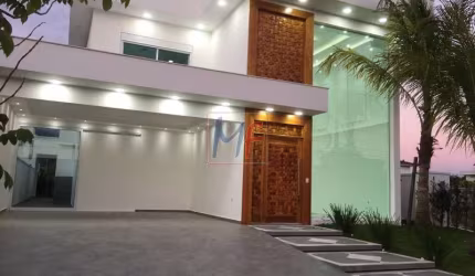 REF. 14.210  Maravilhosa Casa em Condomínio Riviera de São Lourenço  bairro Maitinga, 430m² a.u., 5 suítes, hidromassagem, piscina,4 vagas.