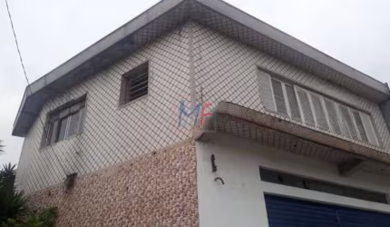 Excelente prédio V. Carrão, com 298m² a.u., 2 pavimentos, 4 salas, recepção, copa, 2 banheiros, 4 vagas. ZEUP. Analisa permutas  (REF 18.456)