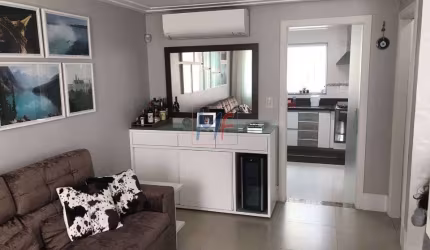 REF 16.178 Linda casa em condomínio na Vila Dom Pedro II,  92 m² a.u., 3 quartos (1 suíte), sala, cozinha, banheiro, área de serviço, 2 vagas.