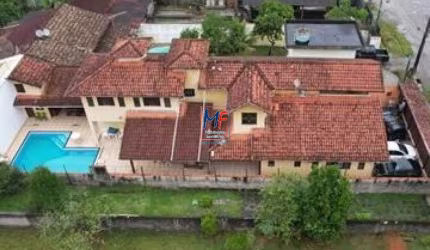 Excelente pousada em Boracéia, São Sebastião , com 328 m² a.u., terreno 438 m2, 8 suítes e 8 vagas. Prox. Restaurante e Pizzaria Alcatrazes. Aceita permuta (REF 20.331)