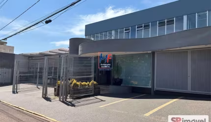 Excelente prédio comercial Centro de Bauru SP, com 1160 m² a.c., 1361m² a.t., 8 vagas. Prox. Av. Nações Unidas .Não aceita permutas ! (REF 20.535)