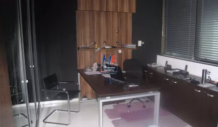 Excelente sala comercial em Moema, 29m² a.u., com armários, copa, portaria, recepção, segurança, 1 vaga.  (REF 20.671)