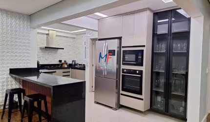 Excelente apto na Vila Irmãos Arnoni, com 130m² a.u., 3 dormitórios (1 suíte), sala, cozinha, varanda gourmet, 2 vagas, lazer. Prox. Rua São Cleto (REF 21.002)