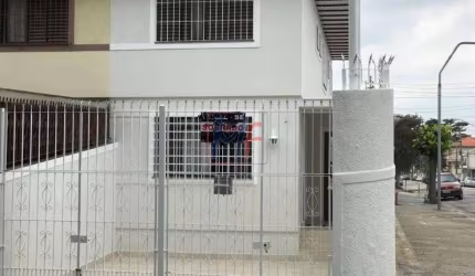 REF: 2526 Excelente Sobrado com fácil acesso ao Metrô Tucuruvi, Parada Inglesa, contém 3 dorms sendo 1 suíte,cozinha, 2 WC e 2 vagas.
