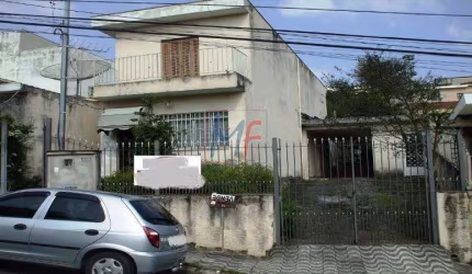 REF: 3264 Excelente sobrado no bairro Chora Menino, com 3 dorms, varanda, 2 wc, pomar com várias frutas, 3 vagas de garagem, 315 m²
