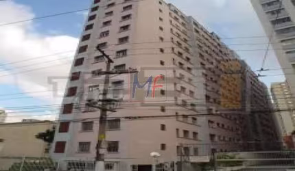 REF: 7263 - Belo apartamento no bairro Aclimação, com 70 m² de área útil, 2 dorms, cozinha, banheiro, bem localizado, ao lado Pq. Aclimação.