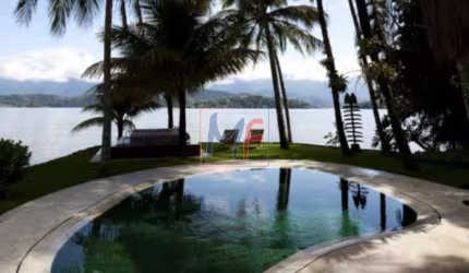 Venda de uma ILHA com 55 mil m2, na Baia da Ribeira em Angra dos Reis na Cidade do Rio de Janeiro com 2 mil m2 construídos ! REF 8609