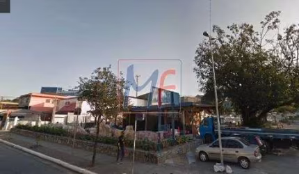 Terreno de esquina com 3.334 m²  e 339 m²  A.C.  para Venda no bairro Interlagos. Zoneamento: ZEU. Não aceita permutas. REF: 10.119