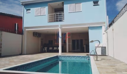 REF: 10.450 - Lindo casa em Balneário dos Golfinhos com 260 m² sendo 4 suítes com ar condicionado, piscina, terreno 10 x 25 metros.