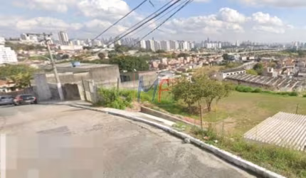 Ótimo Terreno com 2.120 m²  na  Cangaiba  (Zona Leste).  Zon. Zeis 3.  Testada de 100 m. Com 50 m2 a.c.  Estuda pequena parte em permuta. REF: 10.464