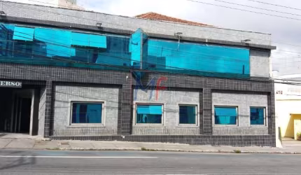 Ótimo prédio comercial terreno com 831 m ² e  A.C. 1.408, contendo 39 salas , depósitos, 12 vagas cobertas  no Penha de França. REF: 10.942
