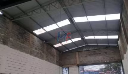 REF: 11.092 Ótimo Galpão com 250 m², 200 m² de A.C., 4  vagas de garagem, no bairro Vila do Castelo, ao lado Shopping Interlagos.