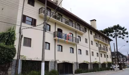 Excelente Apartamento próx. ao Baden Baden, com 3 dorms sendo 1 suíte, 1 vaga coberta, varanda, lareira, 122 m² 177 m² total. REF 11.343