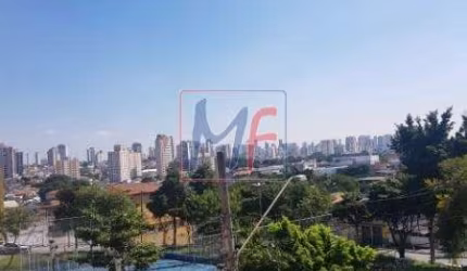 REF: 11.791 - Excelente casa no bairro Vila Euthalia, com 147 m² e 119 m² construído, contém 3 dorms (1 suíte), 2 vagas. Estuda-se permutas.
